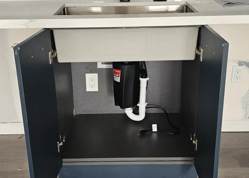 Under-sink area with garbage disposal