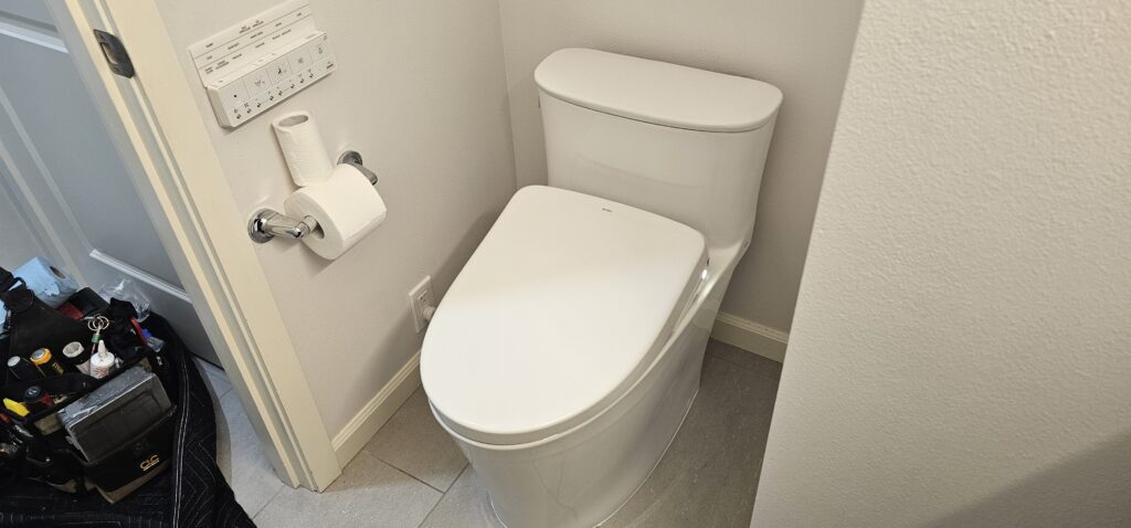 TOTO Aurora Toilet and S7A WASHLET Installation job photo 1 in Kirkland, WA