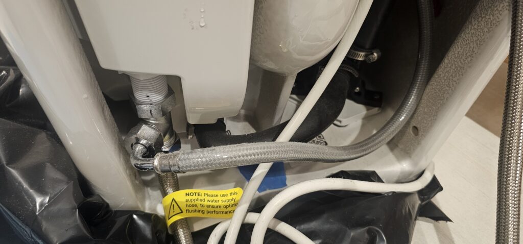 Smart Toilet Repair job photo 1 in Seattle, WA
